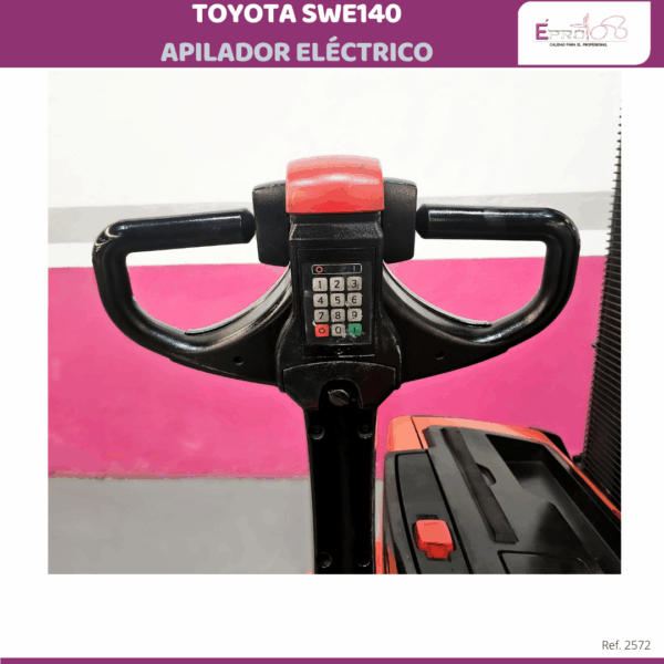 APILADOR ELECTRICO TOYOTA 1400 KG - Imagen 4